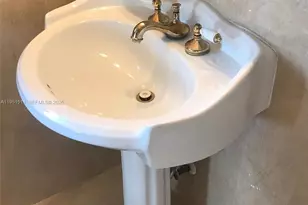 2038 Alton Rd, Miami Beach, FL 33140 - Photo 1