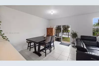 5544 NW 27th Pl, Lauderhill, FL 33313 - Photo 10