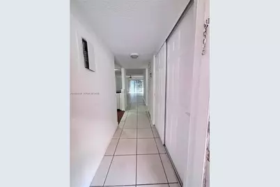 430 Commodore Dr #104, Plantation, FL 33325 - Photo 16