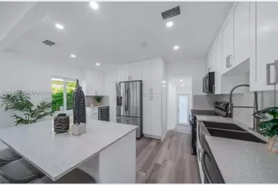 15 Oviedo Ave, Coral Gables, FL 33134 - Photo 4
