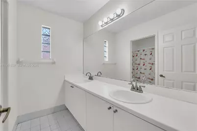 5323 NW 125th Ave, Coral Springs, FL 33076 - Photo 18