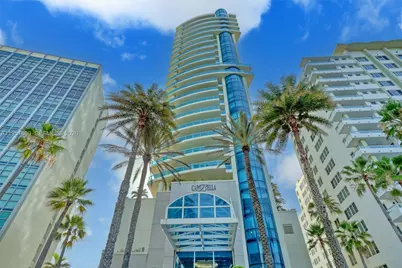 5025 Collins Ave #2107, Miami Beach, FL 33140 - Photo 2