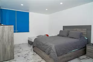 854 NW 87th Ave, Miami, FL 33172 - Photo 10