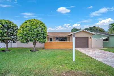 22599 SW 65th Ave, Boca Raton, FL 33428 - Photo 2