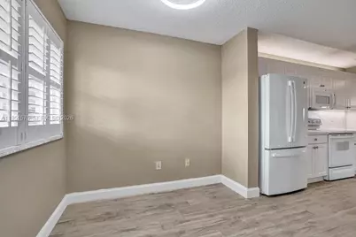 7763 Southampton Ter #403, Tamarac, FL 33321 - Photo 6