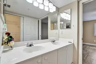 7763 Southampton Terrace, Tamarac, FL 33321 - Photo 32