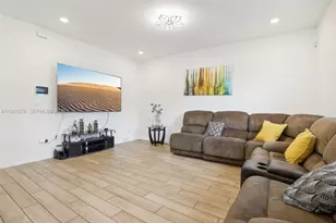 754 SE 19th St, Homestead, FL 33034 - Photo 6