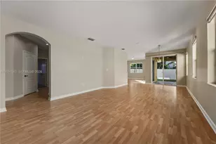 2238 SW 125th Ave, Miramar, FL 33027 - Photo 4