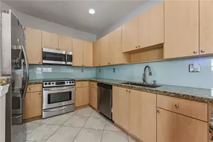 2238 SW 125th Ave, Miramar, FL 33027 - Photo 10