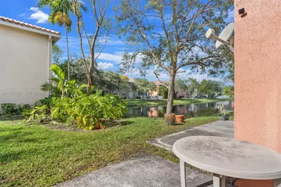 3811 NW 91st Ter, Sunrise, FL 33351 - Photo 14