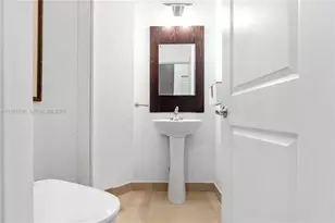 541 SW 91st Ct, Miami, FL 33174 - Photo 8