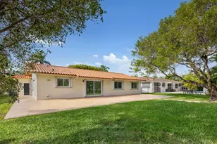 2045 SW 125th Ct, Miami, FL 33175 - Photo 4
