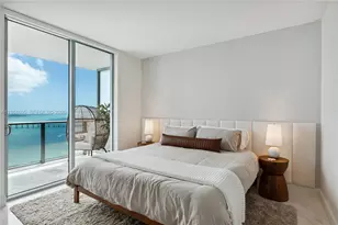 1300 Brickell Bay Dr, Miami, FL 33131 - Photo 10