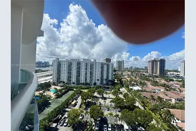 19370 Collins Ave #1520, Sunny Isles Beach, FL 33160 - Photo 26
