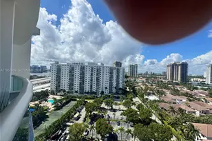 19370 Collins Ave, Sunny Isles Beach, FL 33160 - Photo 26