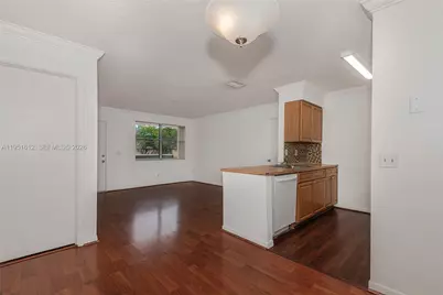 714 NW 103rd Ter #202, Pembroke Pines, FL 33026 - Photo 10