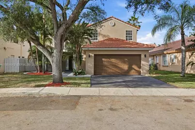 13209 NW 12th Ct, Sunrise, FL 33323 - Photo 2