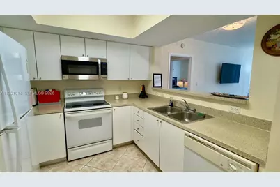 17375 Collins Ave #1003, Sunny Isles Beach, FL 33160 - Photo 6