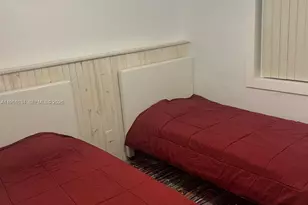 5620 SW 38th St, Davie, FL 33314 - Photo 8