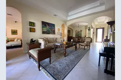 1905 Harbor View Cir, Weston, FL 33327 - Photo 4