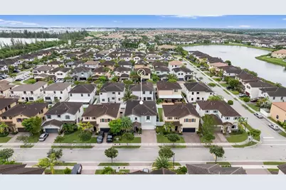 3521 W 92nd Pl, Hialeah, FL 33018 - Photo 32