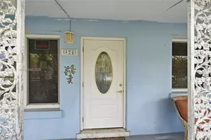 424 SW 7th Ave, Boynton Beach, FL 33435 - Photo 6