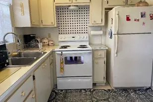 5300 Washington St, Hollywood, FL 33021 - Photo 4