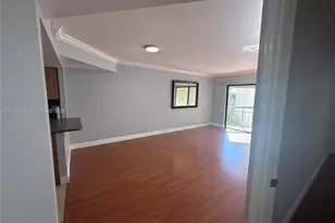 8290 Lake Dr, Doral, FL 33166 - Photo 6