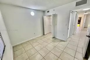 22621 SW 88th Pl, Cutler Bay, FL 33190 - Photo 14