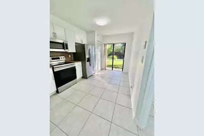 22621 SW 88th Pl #105-8, Cutler Bay, FL 33190 - Photo 4