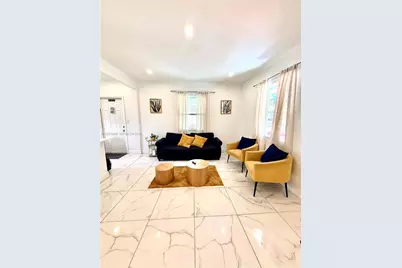 133 SW 22nd Ter, Fort Lauderdale, FL 33312 - Photo 2