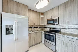 1800 NW 24th Ave, Miami, FL 33125 - Photo 10