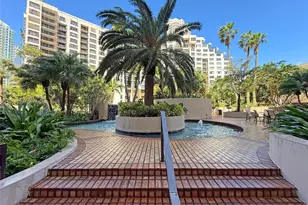 520 Brickell Key Dr, Miami, FL 33131 - Photo 34
