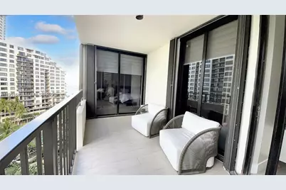 520 Brickell Key Dr #A1010, Miami, FL 33131 - Photo 4