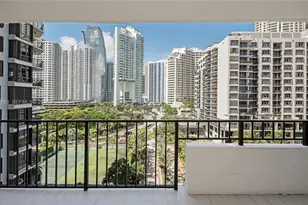 520 Brickell Key Dr, Miami, FL 33131 - Photo 6