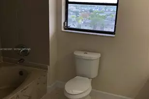 20840 San Simeon Way, Miami, FL 33179 - Photo 18