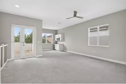 12444 NW 17th Mnr, Pembroke Pines, FL 33028 - Photo 36