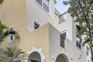 12444 NW 17th Manor, Pembroke Pines, FL 33028 - Photo 2