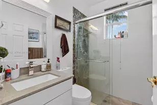 104 Dockside Cir, Weston, FL 33327 - Photo 28