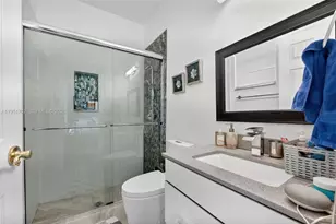 104 Dockside Cir, Weston, FL 33327 - Photo 32