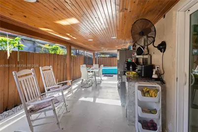 10358 NW 128th Ter, Hialeah Gardens, FL 33018 - Photo 22