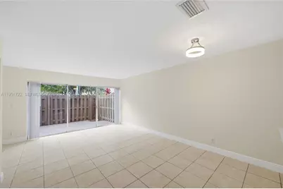 3001 NW 5th Ter #4, Pompano Beach, FL 33064 - Photo 10