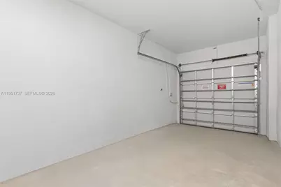 12536 NW 23rd Pl, Miami, FL 33167 - Photo 4