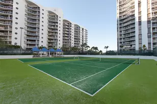 3640 Yacht Club Dr, Aventura, FL 33180 - Photo 64