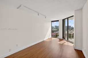 3640 Yacht Club Dr, Aventura, FL 33180 - Photo 46