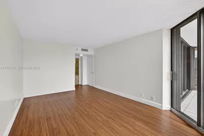 3640 Yacht Club Dr #708, Aventura, FL 33180 - Photo 36