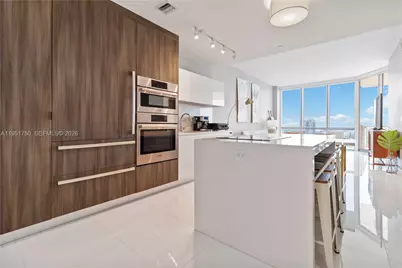 851 NE 1st Ave #3006, Miami, FL 33132 - Photo 6