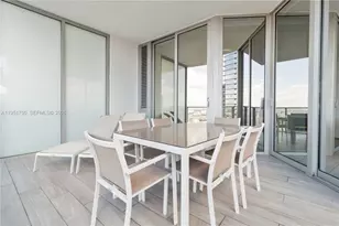 851 NE 1st Ave, Miami, FL 33132 - Photo 22