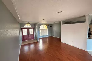 6229 Gainsboro Ave, Spring Hill, FL 34609 - Photo 12