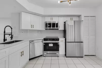 8811 SW 130th Pl #204, Miami, FL 33186 - Photo 2